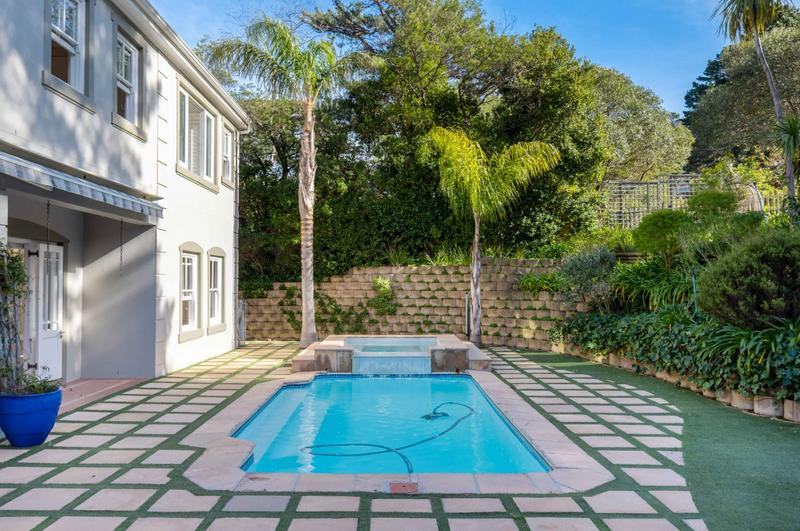 5 Bedroom Property for Sale in Ruyteplaats Western Cape